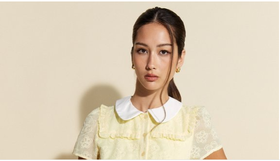 peter pan collar​